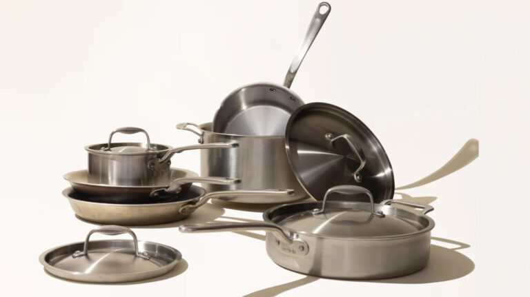 Best Stainless Cookware Set E1694449391950 768x431 