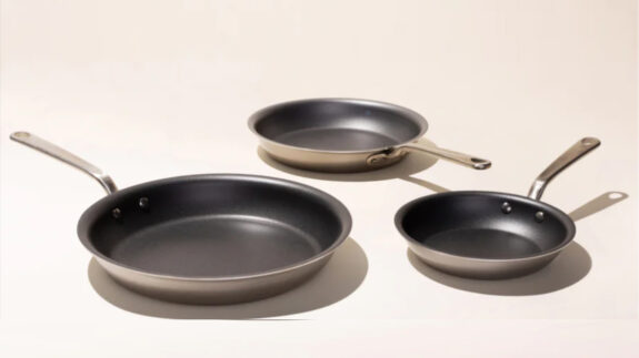 made in 3 piece non stick set